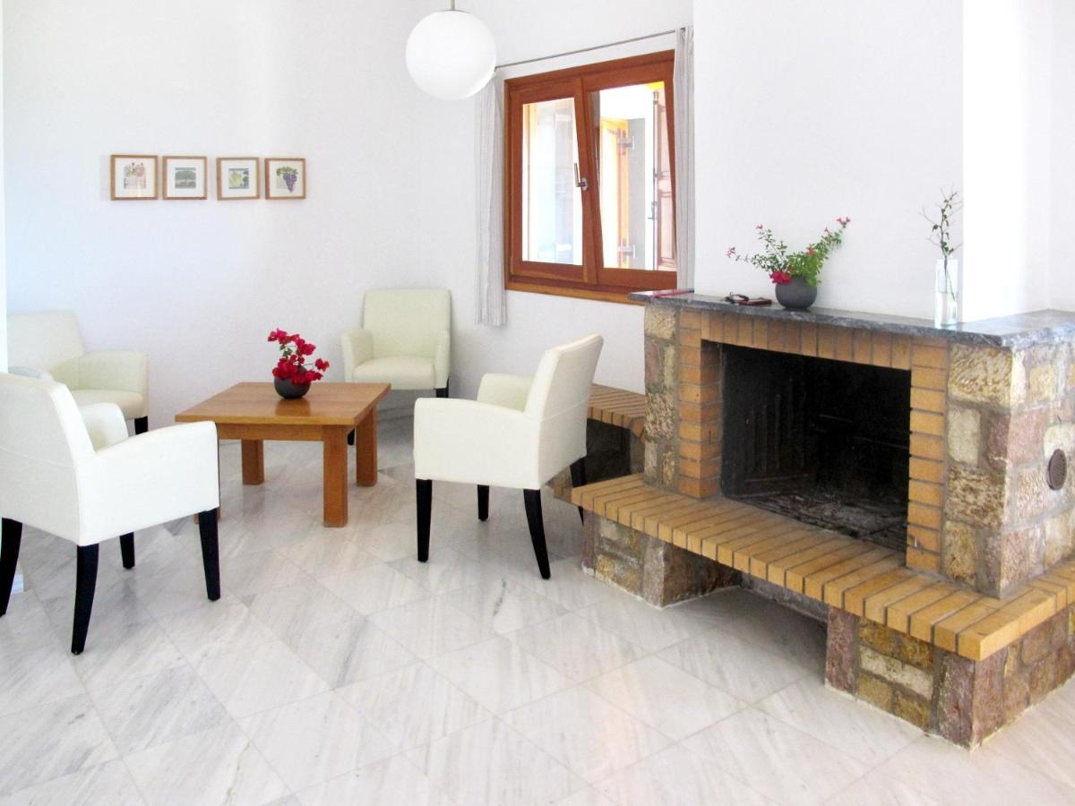 Elegant Apartment In Agios Ilias With Sea View Myrtéa Exterior foto